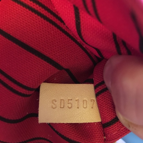 Louis Vuitton Neverful MM - Picture 6 of 7